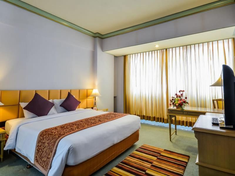 Готель Courtyard By Marriott Phuket Town Екстер'єр фото