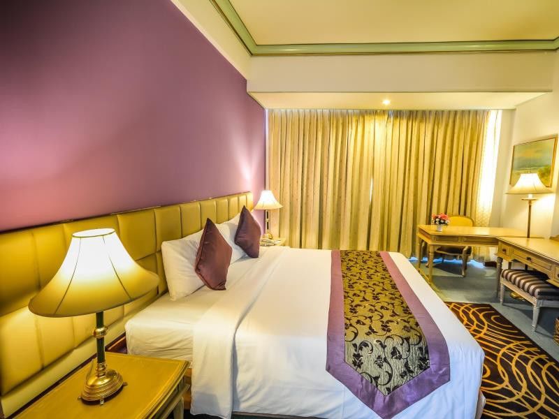 Готель Courtyard By Marriott Phuket Town Екстер'єр фото
